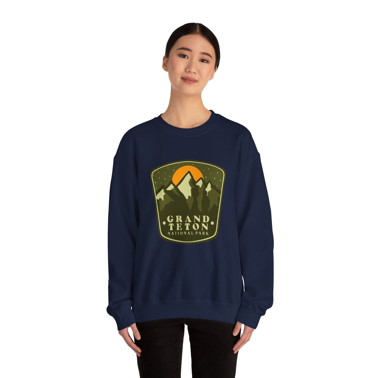 Grand Teton Mountains badge Sweatshirt | National Park retro patch