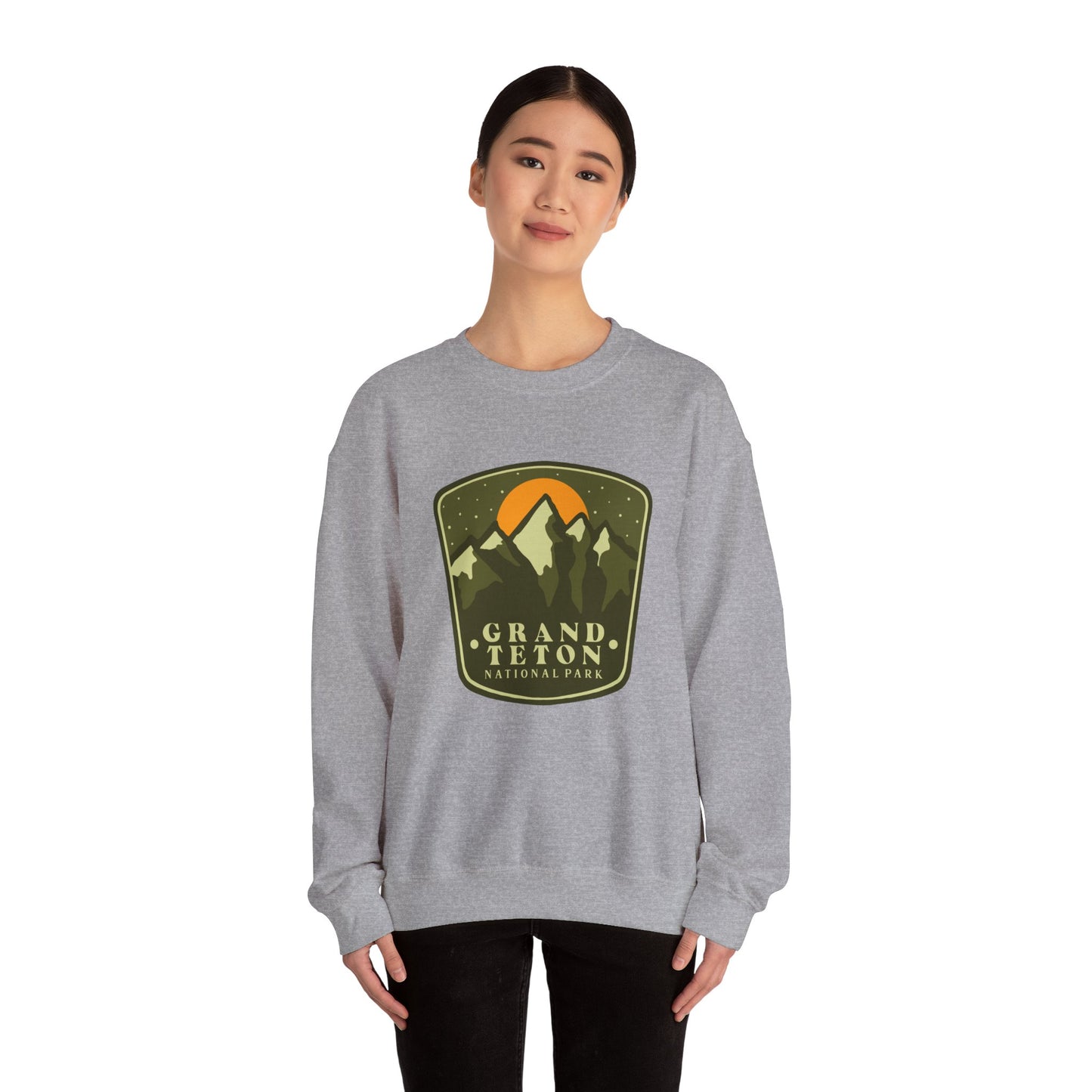 Grand Teton Mountains badge Sweatshirt | National Park retro patch
