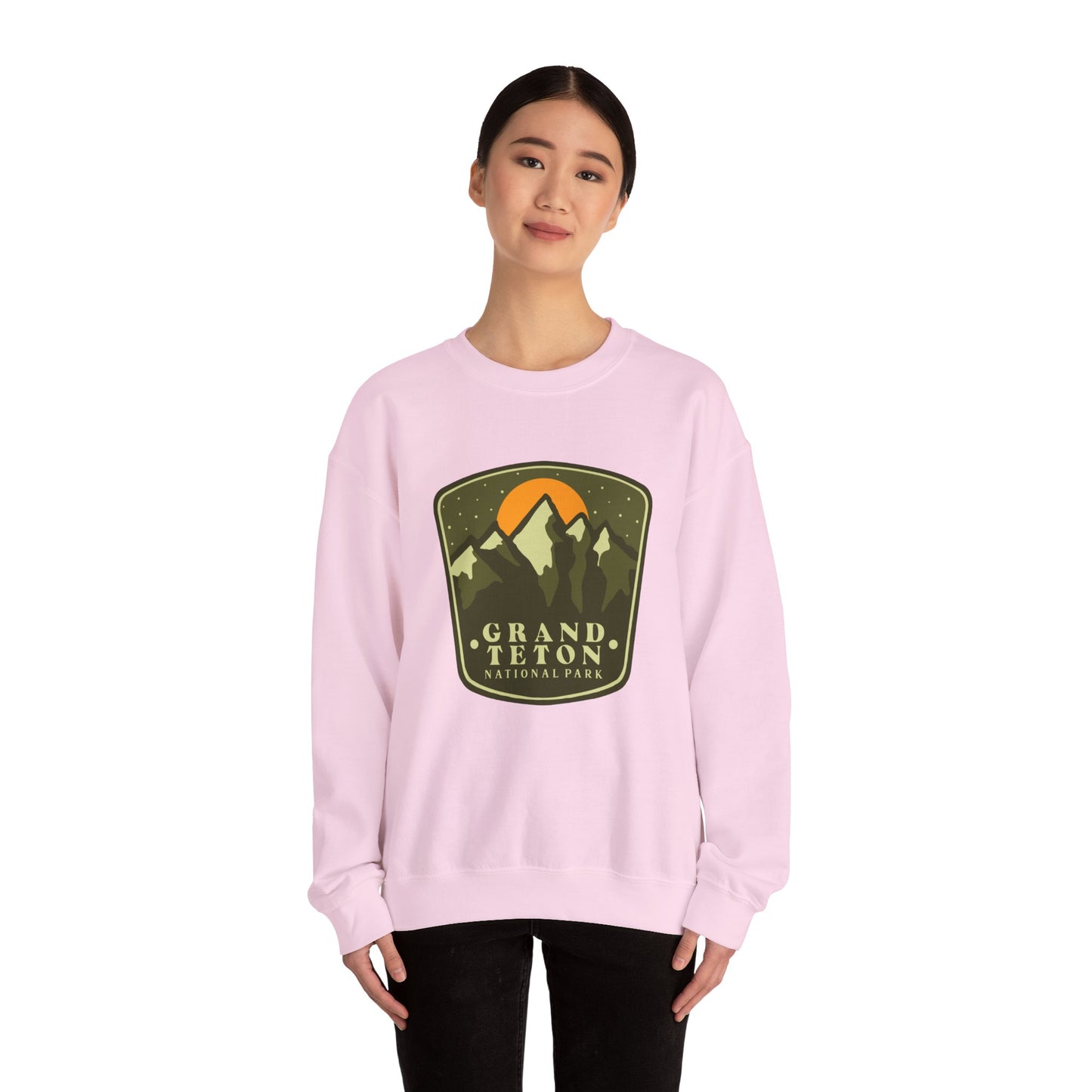 Grand Teton Mountains badge Sweatshirt | National Park retro patch